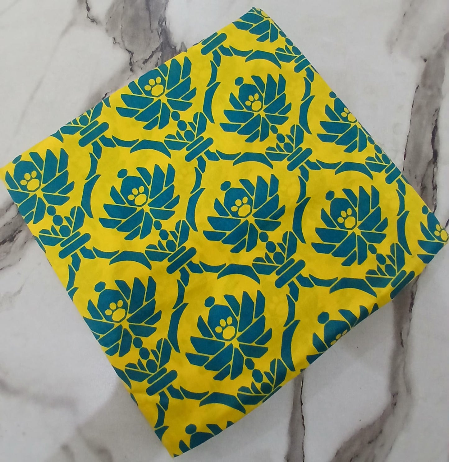 2PCS (SHIRT + TROUSER) UNSTITCH DIGITAL LAWN - GREEN + YELLOW